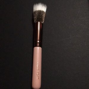Luxie Brush #524T